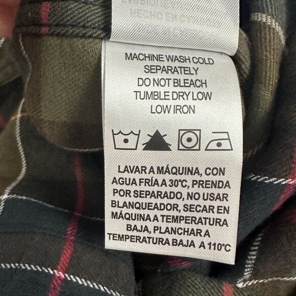 Legendary Whitetails Buck Camp Flannel Shirt S Plaid 100% Cotton Green & Red - Picture 6 of 8